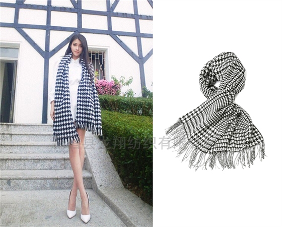 千鳥(niǎo)格流蘇圍巾