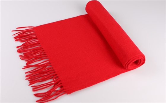 批發(fā)紅色圍巾