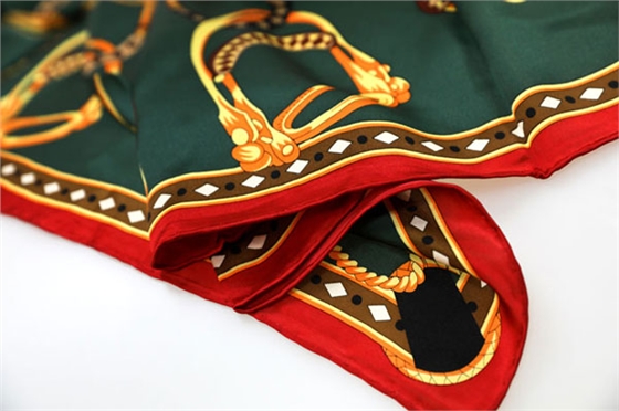 真絲圍巾細(xì)節(jié)