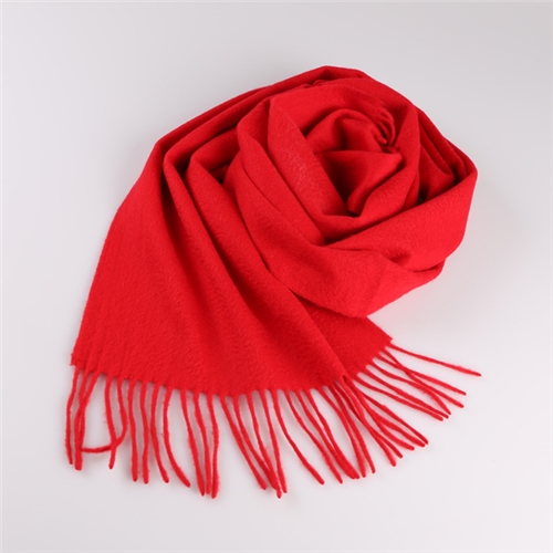 紅色年會(huì)圍巾