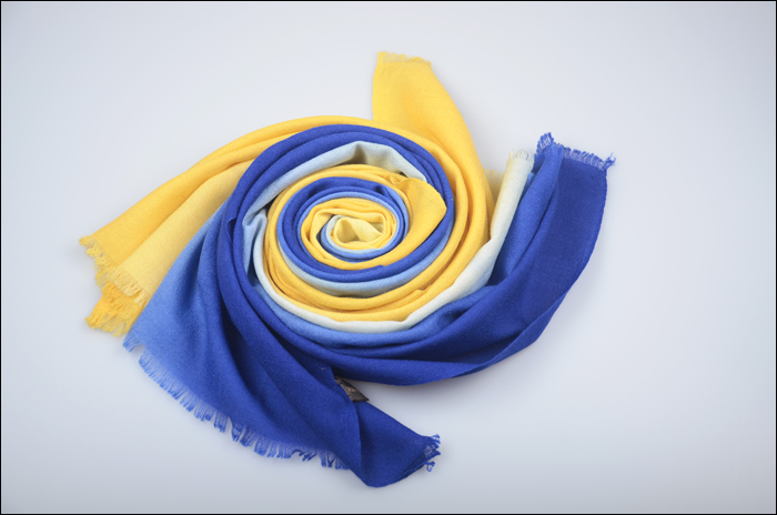 羊毛披肩 漸變素色披肩 圍巾披肩