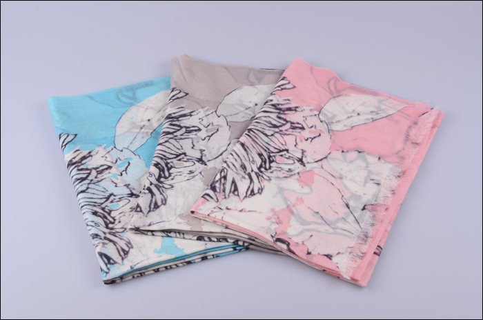 羊絨圍巾 印花圍巾 圍巾批發(fā) 女士圍巾