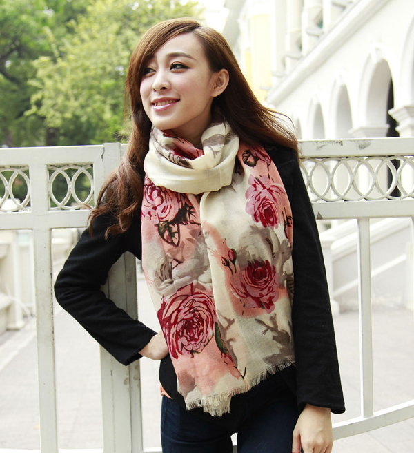 羊毛圍巾 印花圍巾 女士圍巾