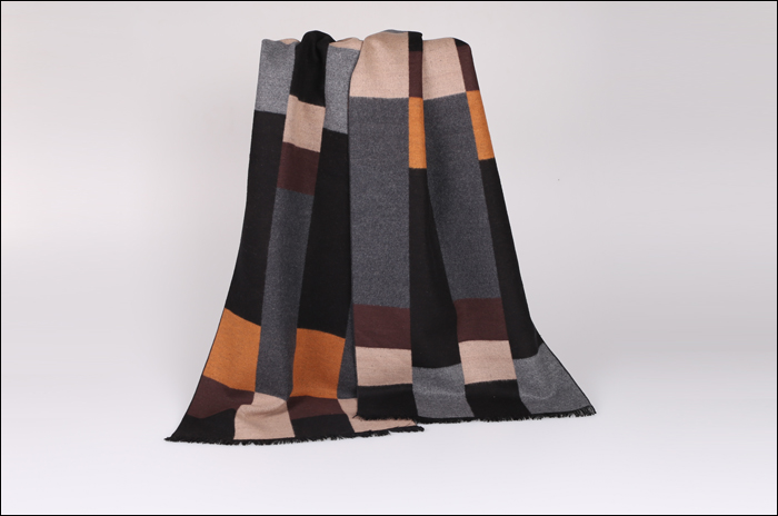 真絲圍巾 拉絨圍巾 格子圍巾 圍巾定制 真絲圍巾 拉絨圍巾 格子圍巾 圍巾定制