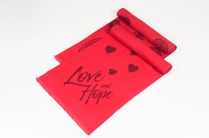 愛(ài)心紅色圍巾