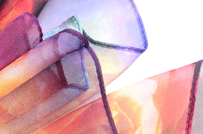 雪紡絲巾細(xì)節(jié)圖 雪紡絲巾細(xì)節(jié)圖