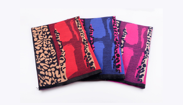 時(shí)尚女士豹紋披肩 時(shí)尚女士豹紋披肩