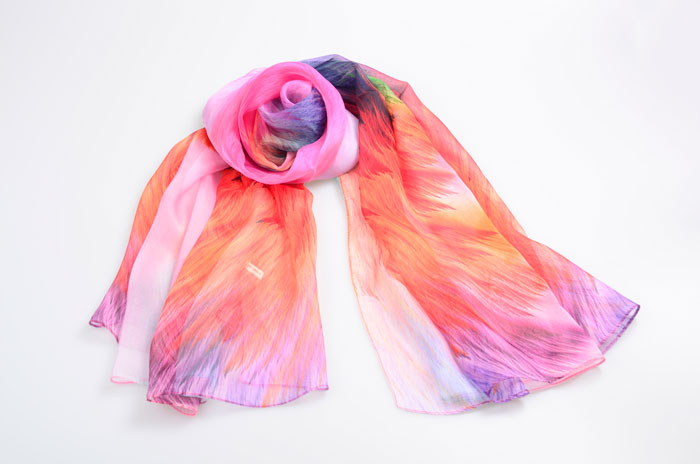 繽紛絢爛絲巾細節(jié)圖