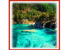 九寨溝旅游景區(qū)特色民族披肩定制